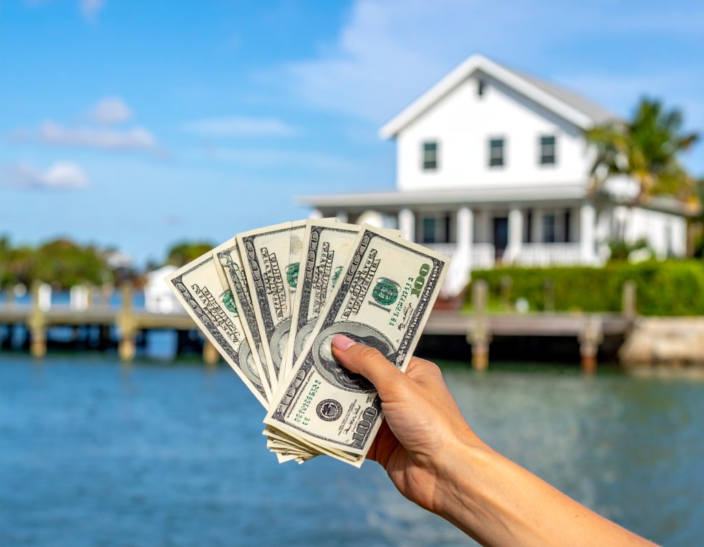 Special Interest Groups Block Bill – Renters to Pay for Private Homeowner&nbsp;Beaches